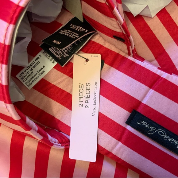 Victoria’s Secret Striped Slippers NWT 7-8 Medium - Picture 6 of 9